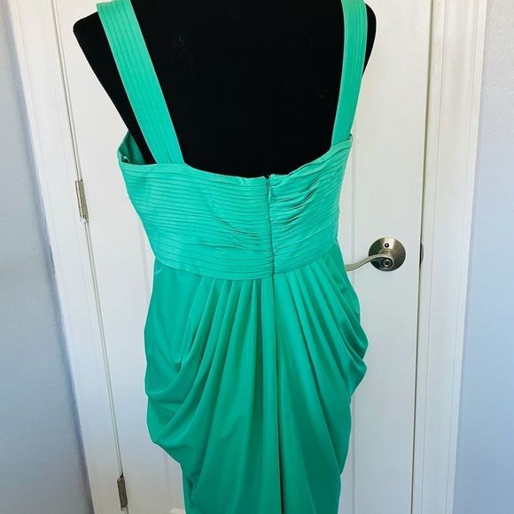 BCBG Maxazria Green Dress Size L - Picture 2 of 5